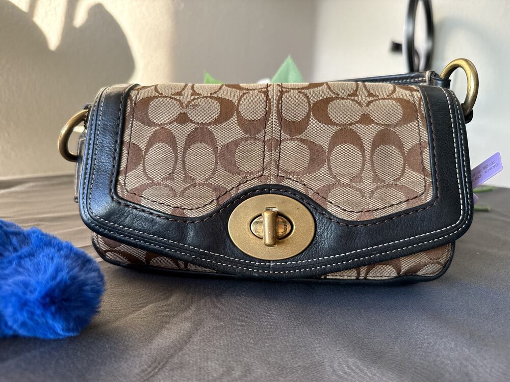 Coach Vintage Legacy Stripe Shoulder Bag 10335 Rare